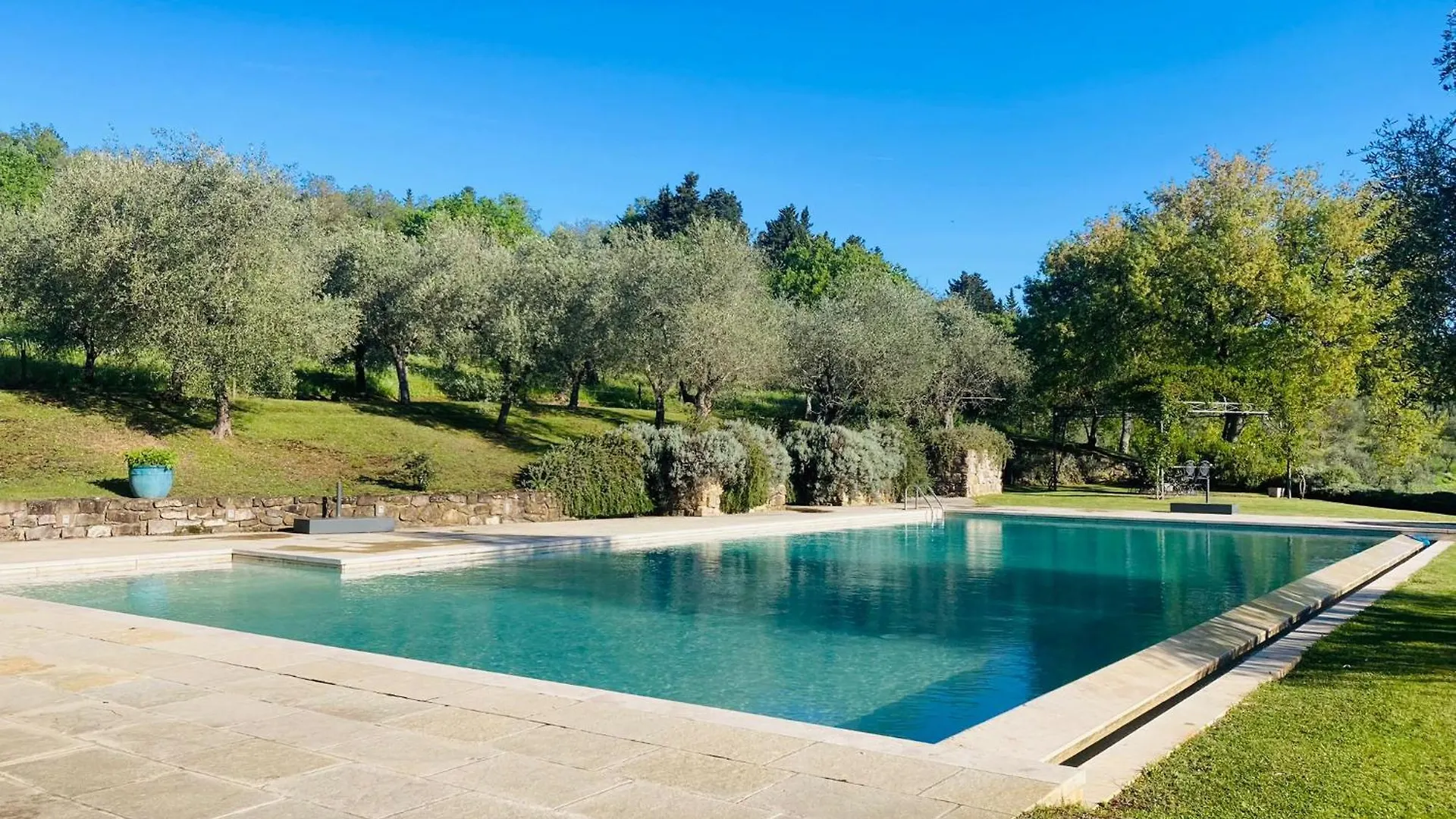 La Colonica - Intera Villa Privata, Relax, Natura E Piscina A Sfioro Rignano sullʼArno 0*,  Itália